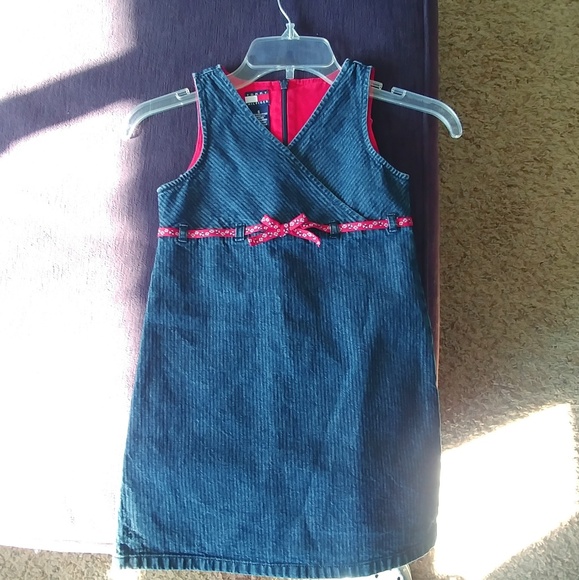 TOMMY HILFIGER DENIM DRESS Jeans Girl Size 5 - Picture 1 of 4